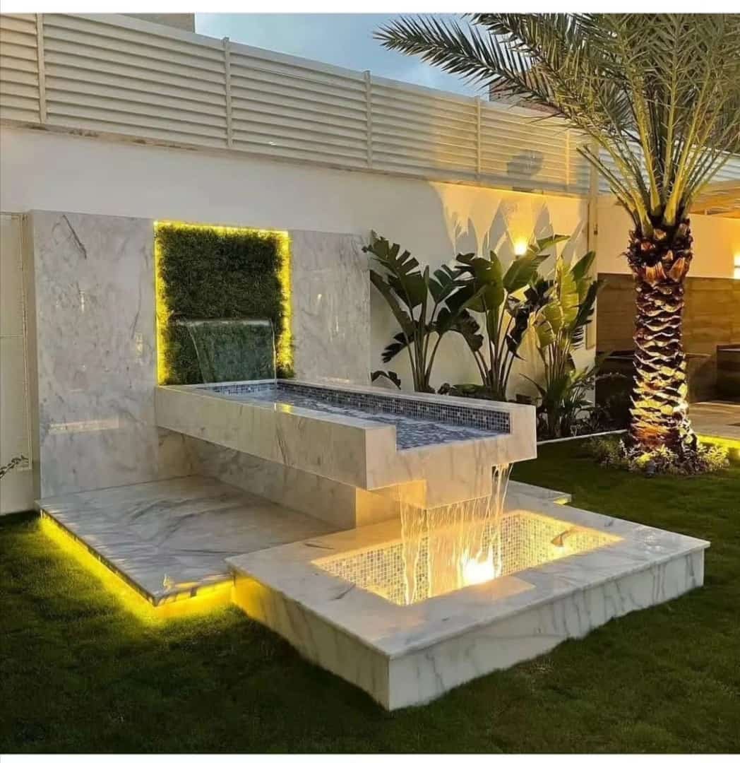 تحتاج المساحات الخارجية في المنازل والفلل إلى حلول تجمع بين الجمال والعملية، وتأتي المظلات والسواتر والبرجولات كخيار مناسب لتنسيق الحدائق…